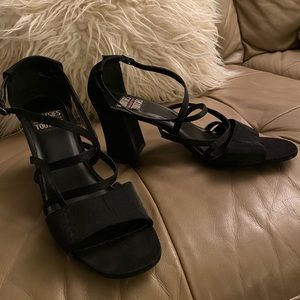 Dressy shimmering black heels